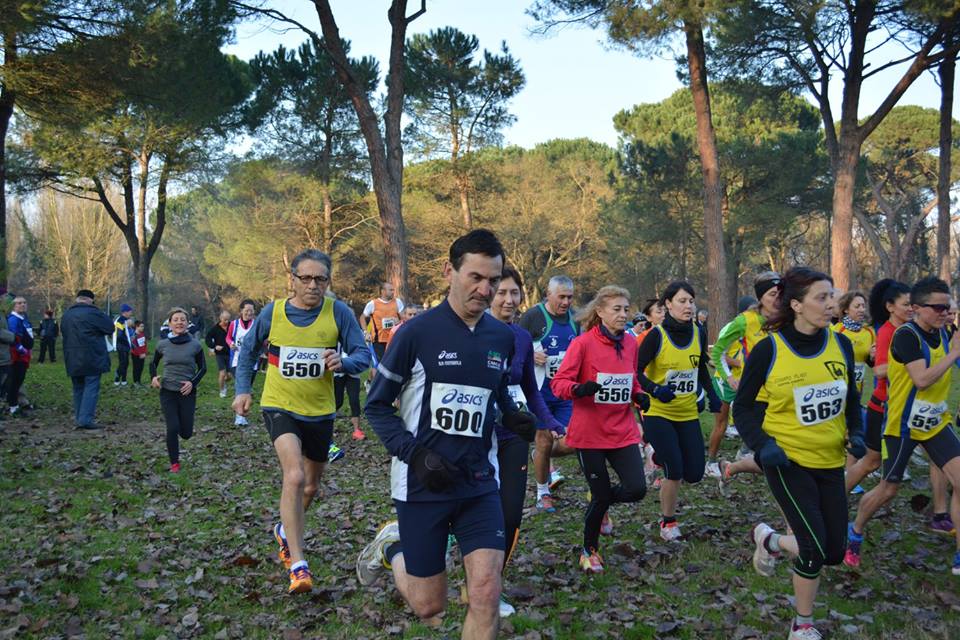 Fosso Ghiaia: 4a Prova Cross Provinciale Uisp 2015 - 19 dicembre 2015