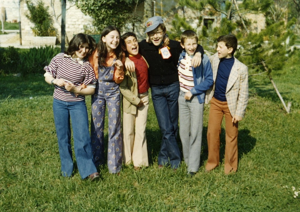 Anno 1975: foto di gruppo
